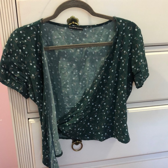 Green Rae wrap top - Picture 2 of 3